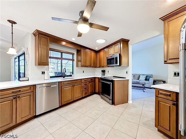 1201 Westfield DR, Fort Myers, FL 33919