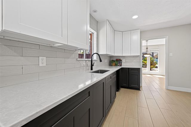 25510 Old Carriage Lane, Spring, TX 77373