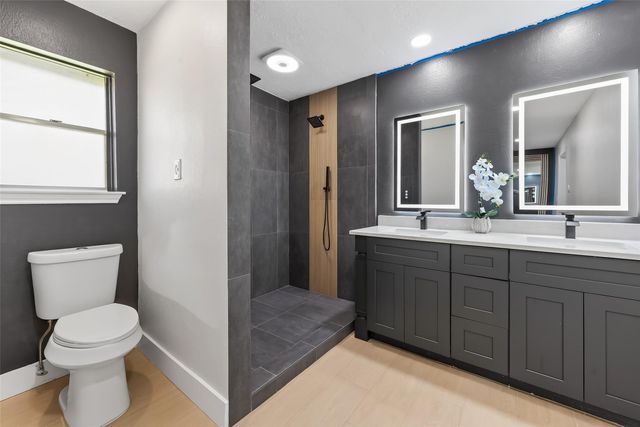 25510 Old Carriage Lane, Spring, TX 77373