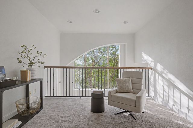 2702 Floyd Street, Dallas, TX 75204