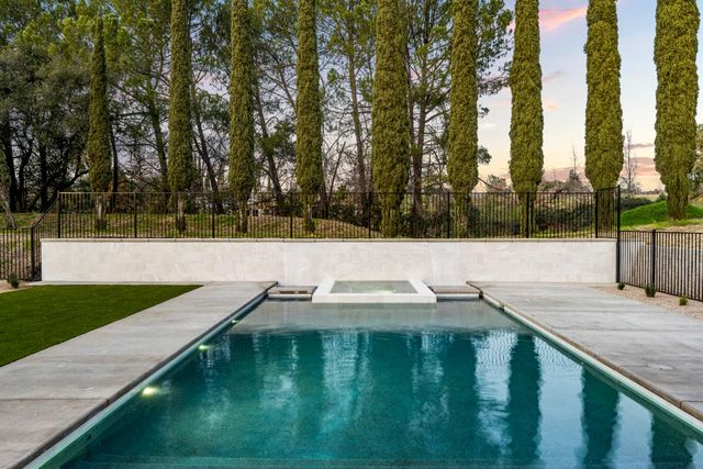 9065 Gilardi Rd, Newcastle, CA 95658