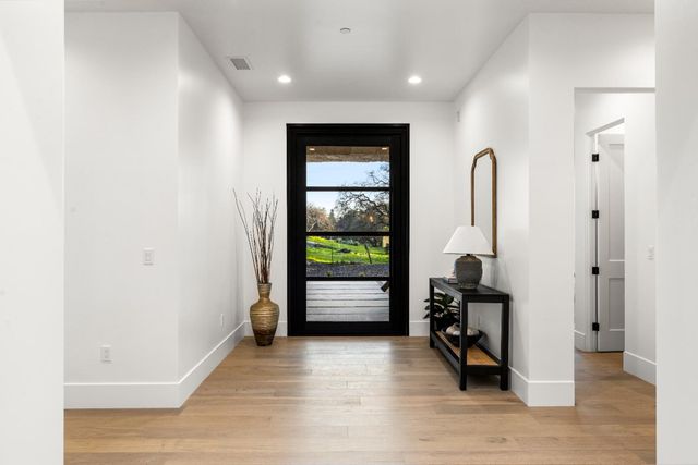 9065 Gilardi Rd, Newcastle, CA 95658