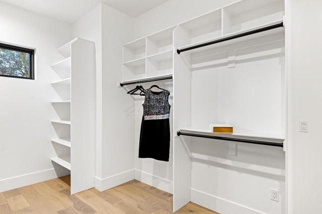 9065 Gilardi Rd, Newcastle, CA 95658