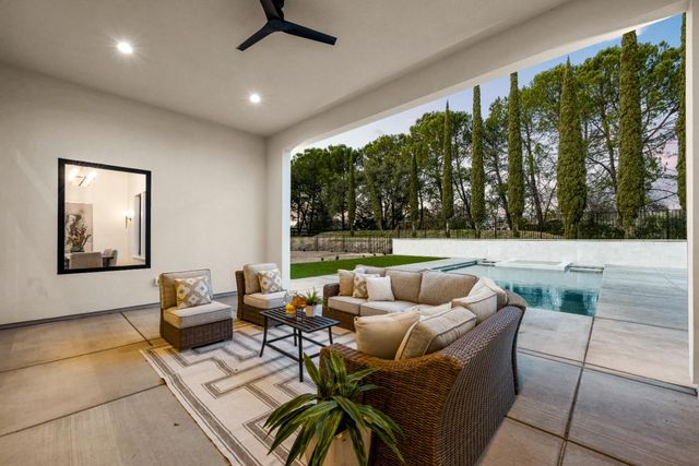 9065 Gilardi Rd, Newcastle, CA 95658