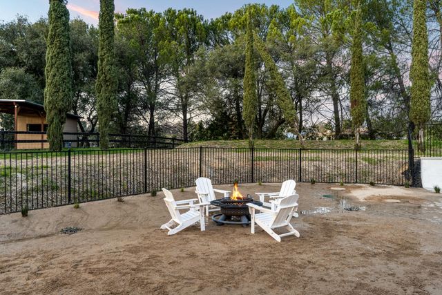 9065 Gilardi Rd, Newcastle, CA 95658