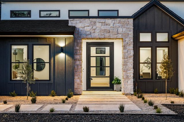 9065 Gilardi Rd, Newcastle, CA 95658