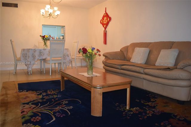 3940 NW 42nd Avenue 316, Lauderdale Lakes, FL 33319
