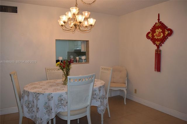 3940 NW 42nd Avenue 316, Lauderdale Lakes, FL 33319