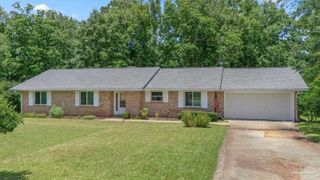 8 Pamlico Cir, Pensacola, FL 32507