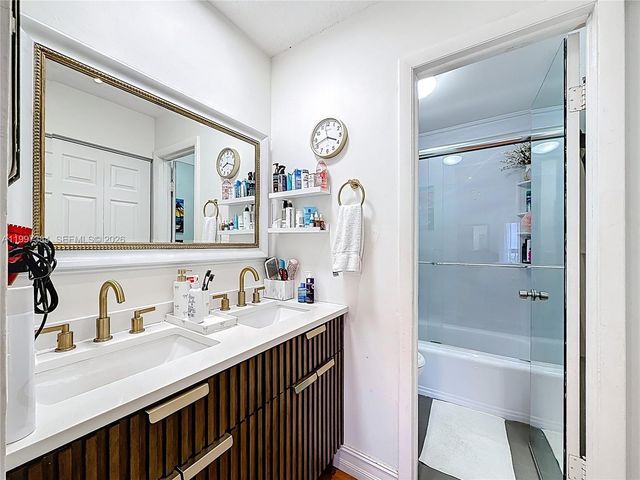 1291 SW 124th Ct 19-B, Miami, FL 33184