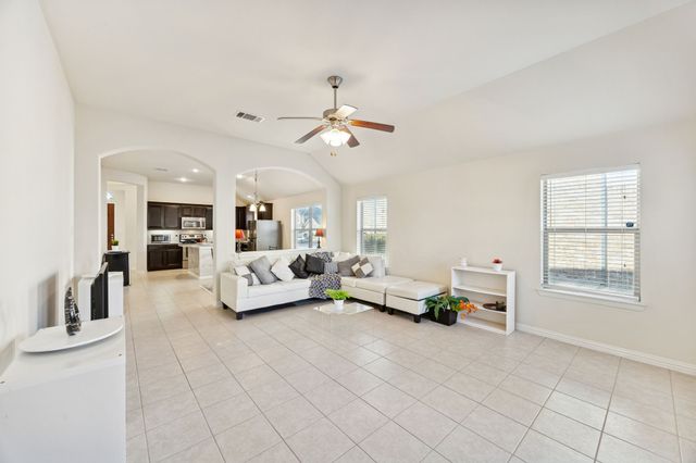 11609 Beach Street, Frisco, TX 75036