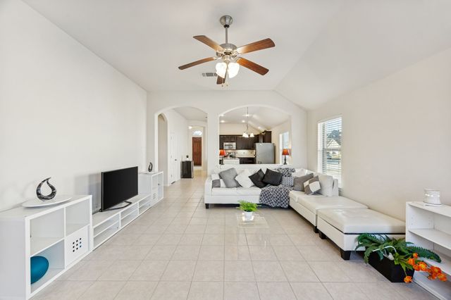 11609 Beach Street, Frisco, TX 75036