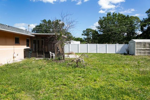 734 SE Arton Lane, Port St. Lucie, Port St Lucie, FL 34983