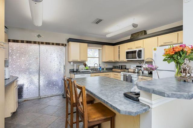 734 SE Arton Lane, Port St. Lucie, Port St Lucie, FL 34983