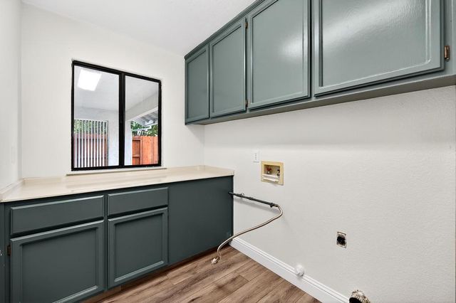 1814 Darwin Way, El Dorado Hills, CA 95762