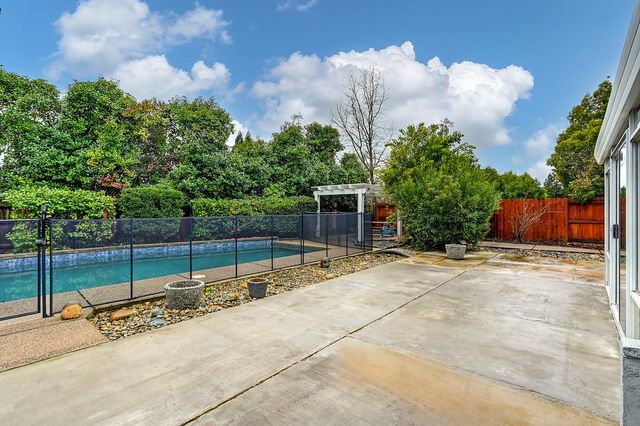 1814 Darwin Way, El Dorado Hills, CA 95762