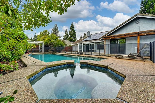 1814 Darwin Way, El Dorado Hills, CA 95762