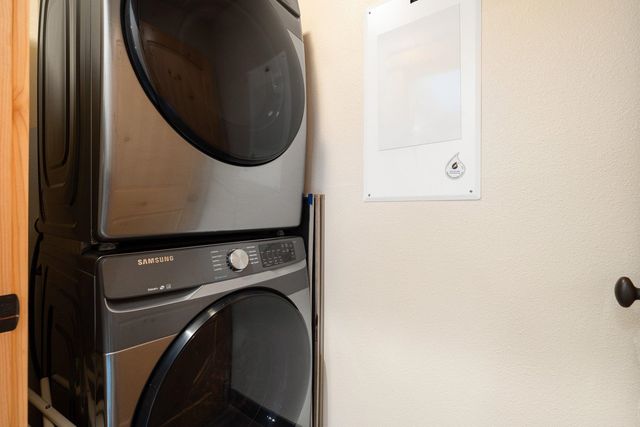 13239 Northwoods Blvd Unit B, Truckee, CA 96161