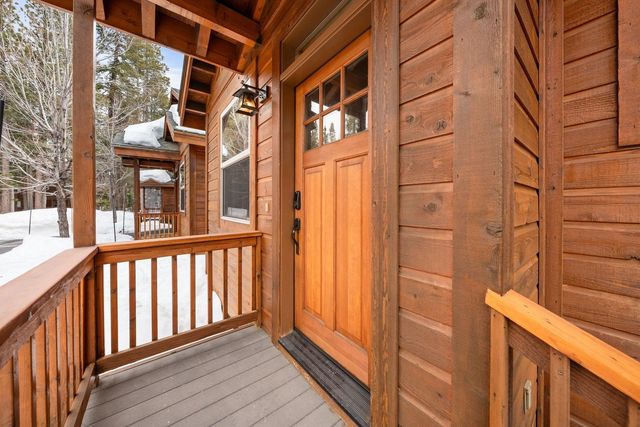 13239 Northwoods Blvd Unit B, Truckee, CA 96161