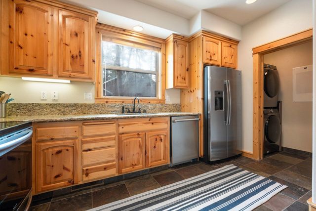 13239 Northwoods Blvd Unit B, Truckee, CA 96161