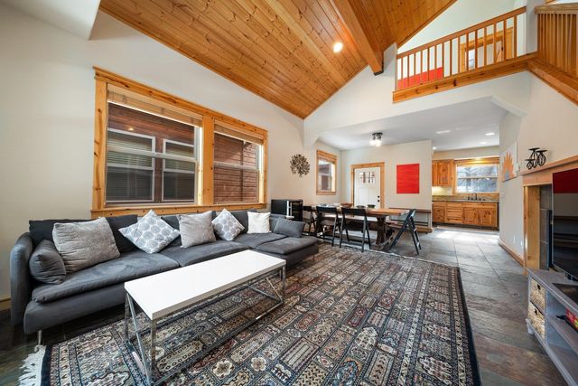 13239 Northwoods Blvd Unit B, Truckee, CA 96161