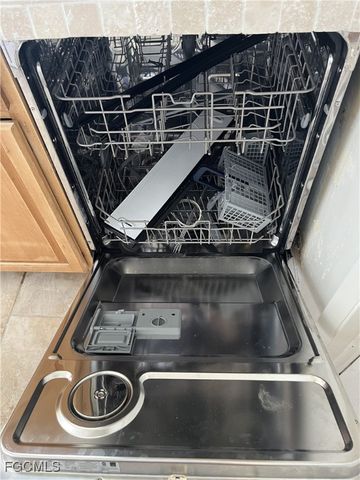 1275 Old Bridge RD, North Fort Myers, FL 33917