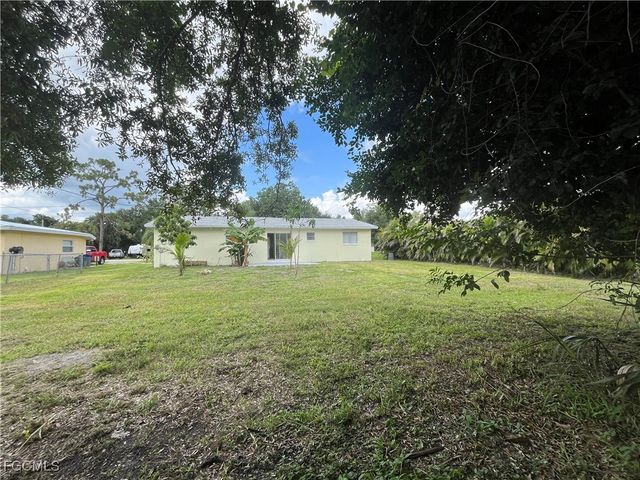 1275 Old Bridge RD, North Fort Myers, FL 33917