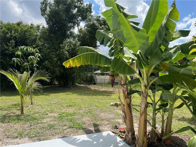 1275 Old Bridge RD, North Fort Myers, FL 33917