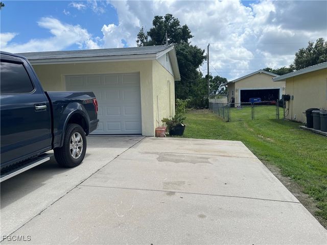 1275 Old Bridge RD, North Fort Myers, FL 33917