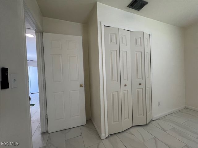 1275 Old Bridge RD, North Fort Myers, FL 33917