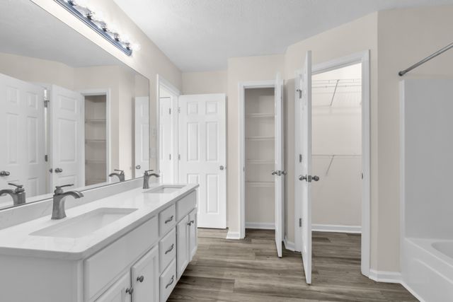 406 Silver Lakes Ct, Murfreesboro, TN 37130