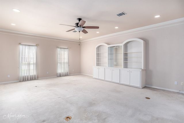 5713 S Lakeshore Drive, Shreveport, LA 71119