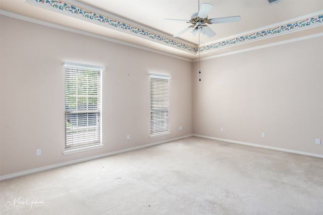 5713 S Lakeshore Drive, Shreveport, LA 71119