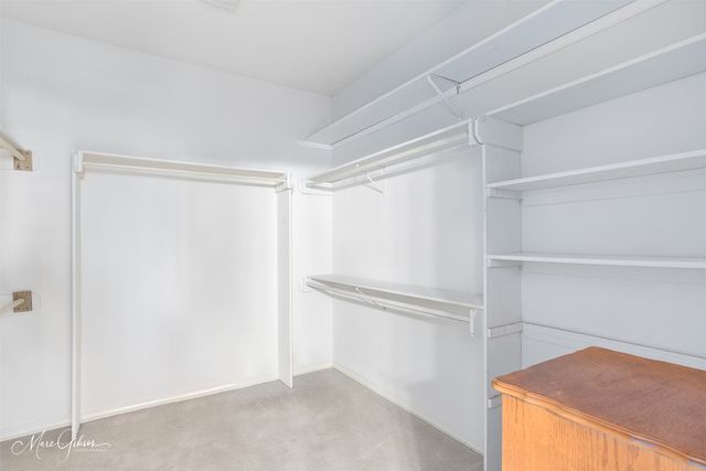 5713 S Lakeshore Drive, Shreveport, LA 71119