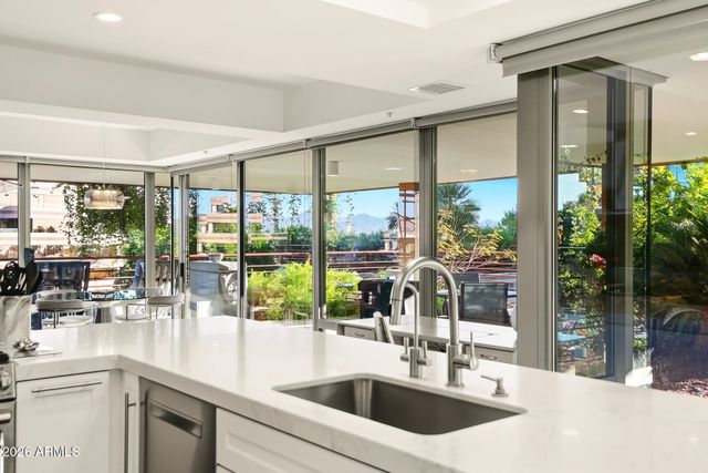 7141 E RANCHO VISTA Drive 5001, Scottsdale, AZ 85251