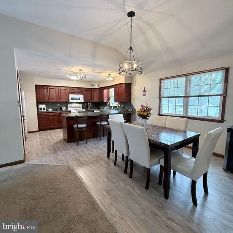 6071 GREENBRIAR COURT, Fayetteville, PA 17222