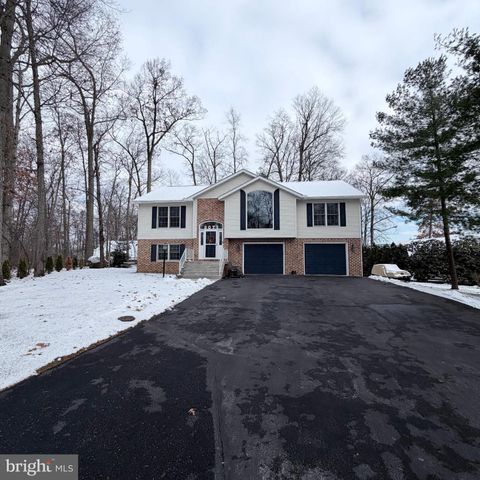 6071 GREENBRIAR COURT, Fayetteville, PA 17222