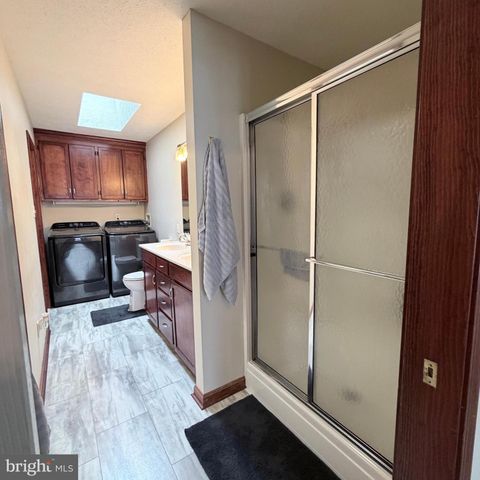 6071 GREENBRIAR COURT, Fayetteville, PA 17222