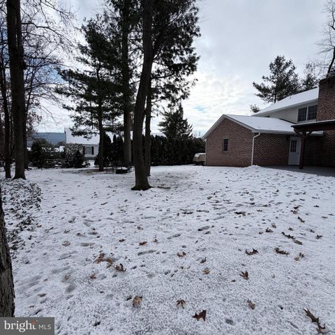 6071 GREENBRIAR COURT, Fayetteville, PA 17222