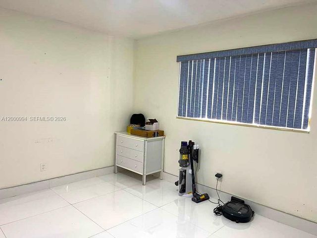 120 S 56th Ave, Hollywood, FL 33023