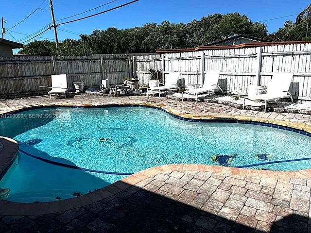 120 S 56th Ave, Hollywood, FL 33023