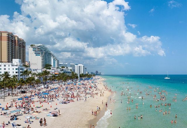 120 S 56th Ave, Hollywood, FL 33023