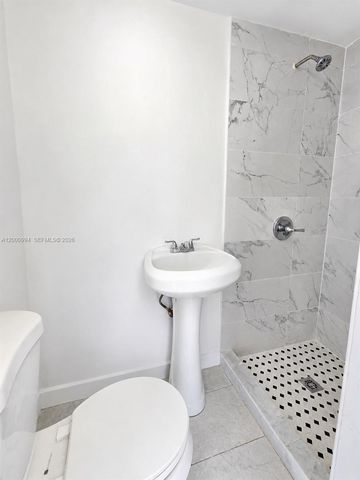 120 S 56th Ave, Hollywood, FL 33023