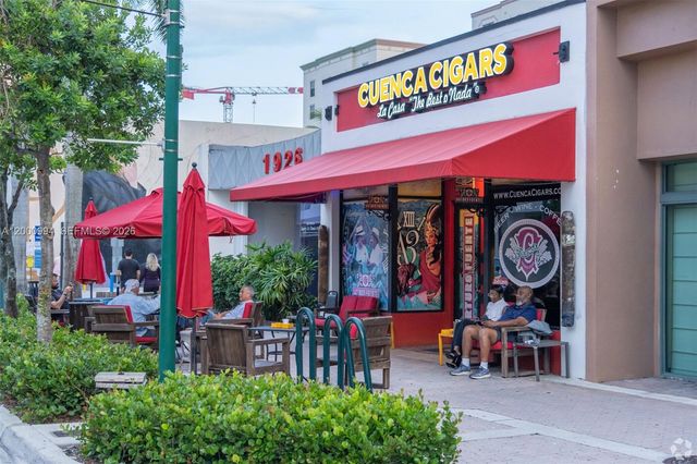 120 S 56th Ave, Hollywood, FL 33023