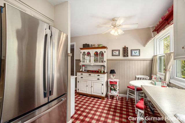 201 S 5th Street, Grand Haven, MI 49417