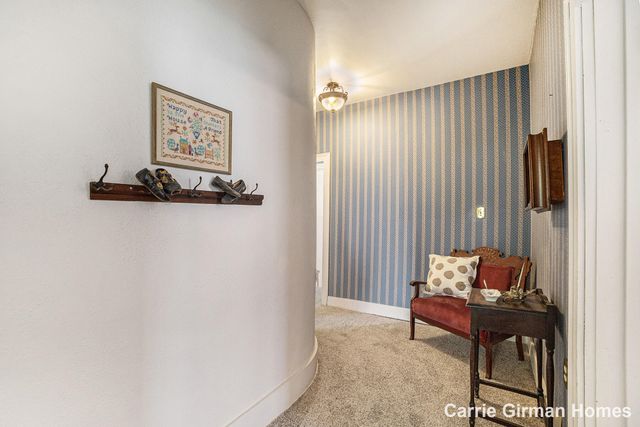 201 S 5th Street, Grand Haven, MI 49417