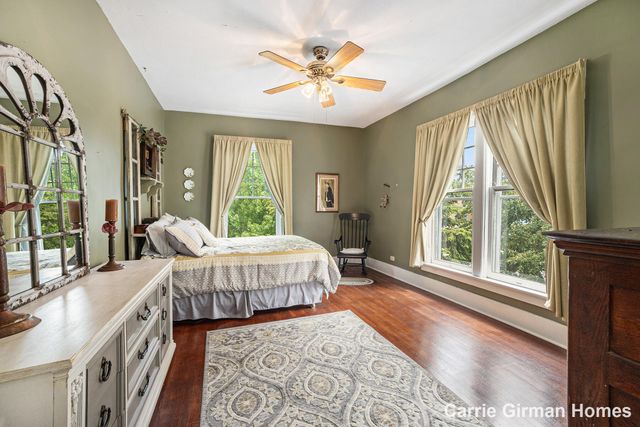 201 S 5th Street, Grand Haven, MI 49417