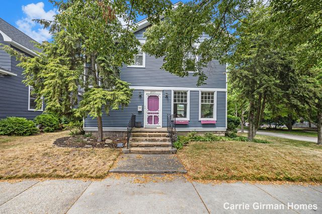 201 S 5th Street, Grand Haven, MI 49417