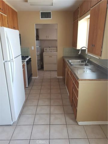 1200 N Broadway, Blythe, CA 92225