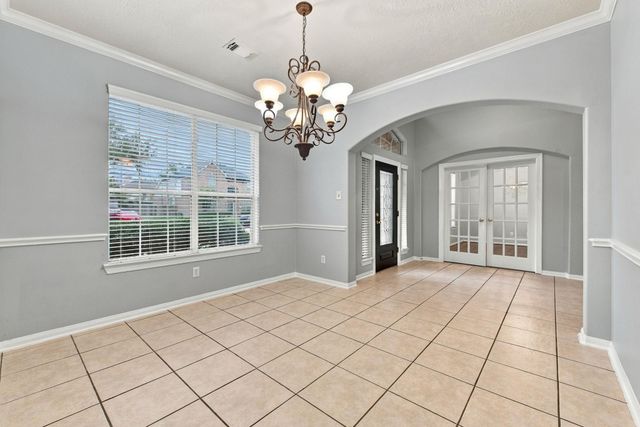 2122 Fortuna Bella Drive, Pearland, TX 77581